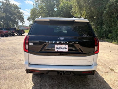 2027 Ford Expedition MAX Active