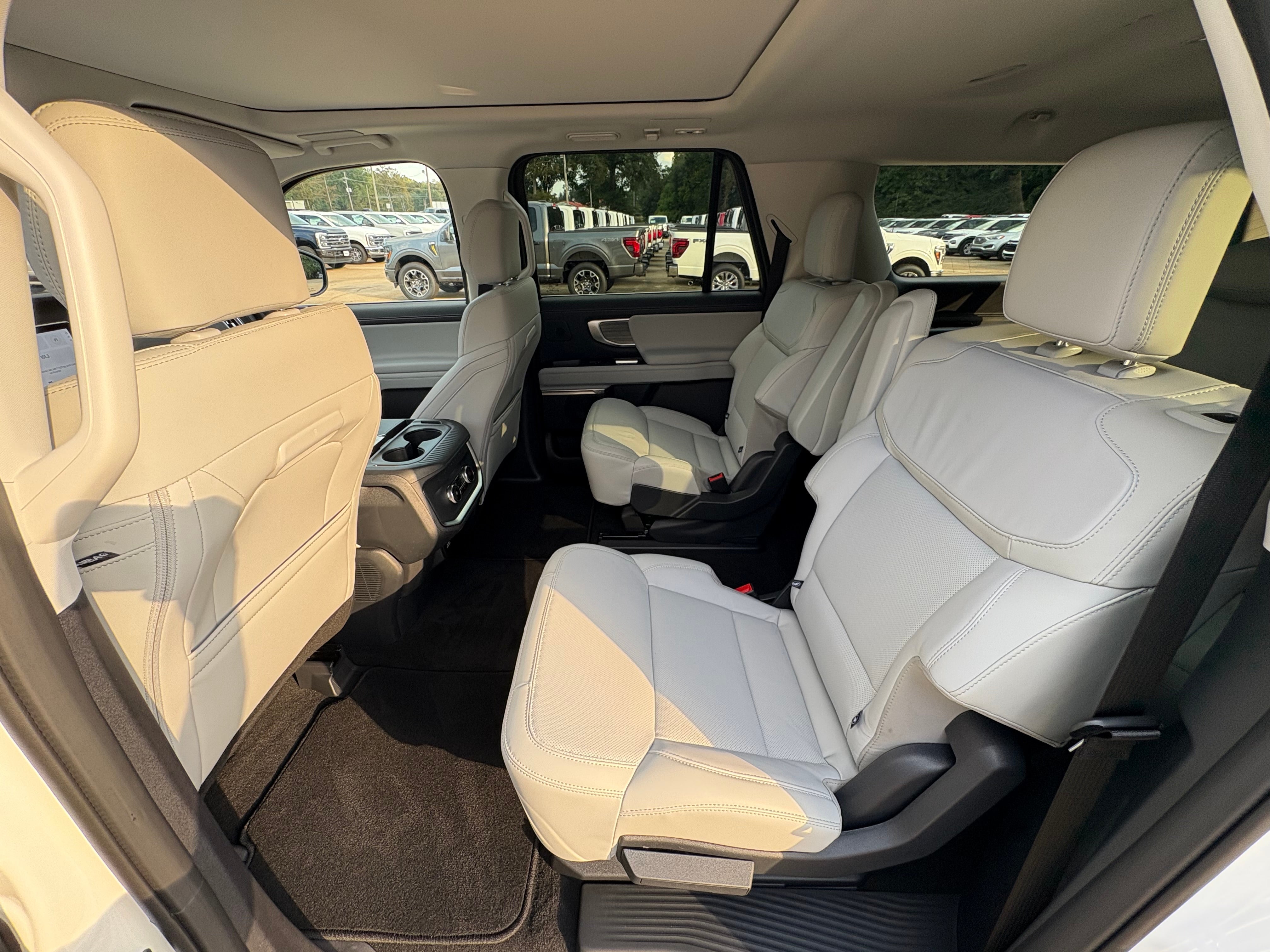 2025 Ford Expedition Platinum® MAX