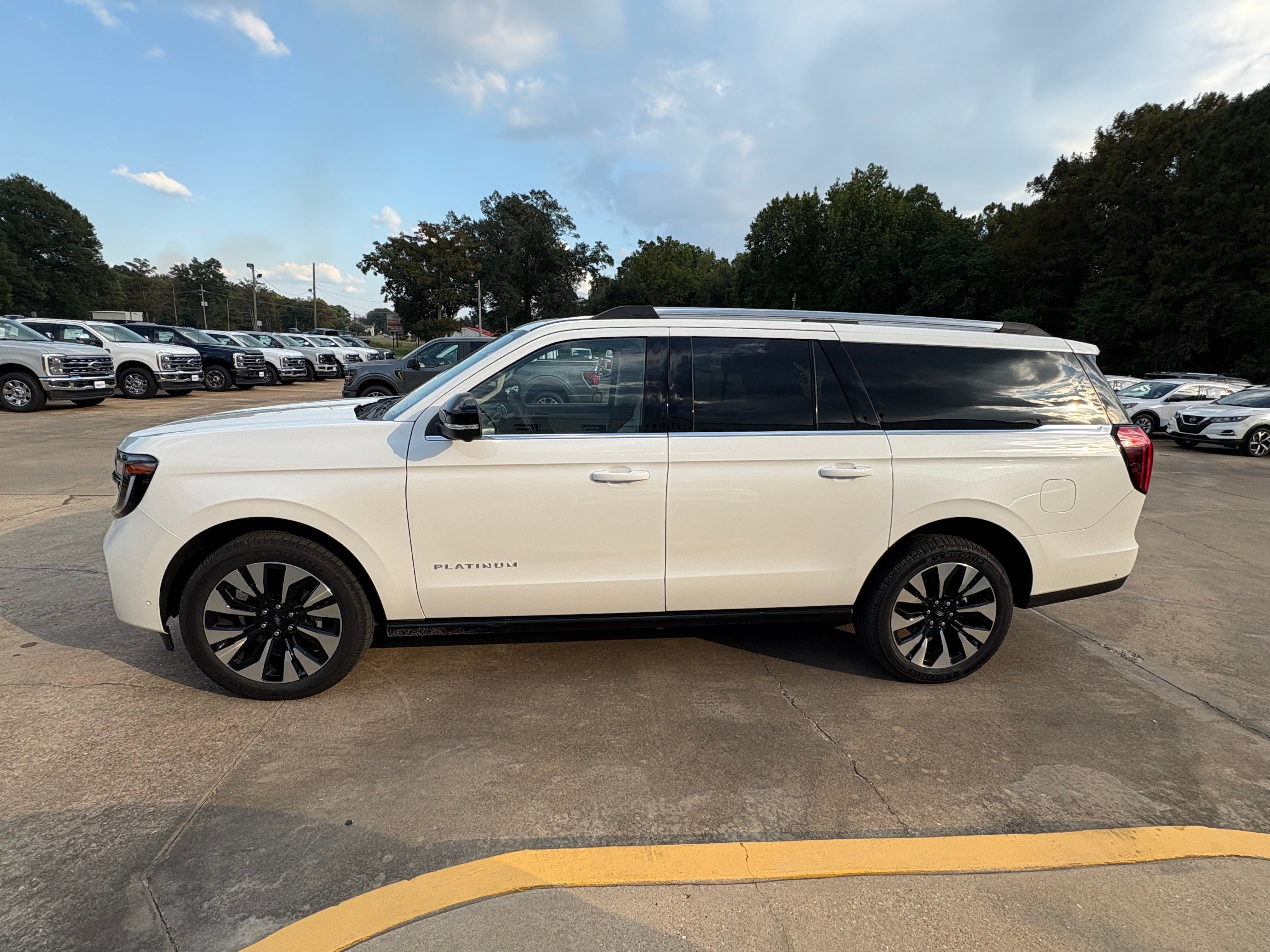 2025 Ford Expedition Platinum® MAX