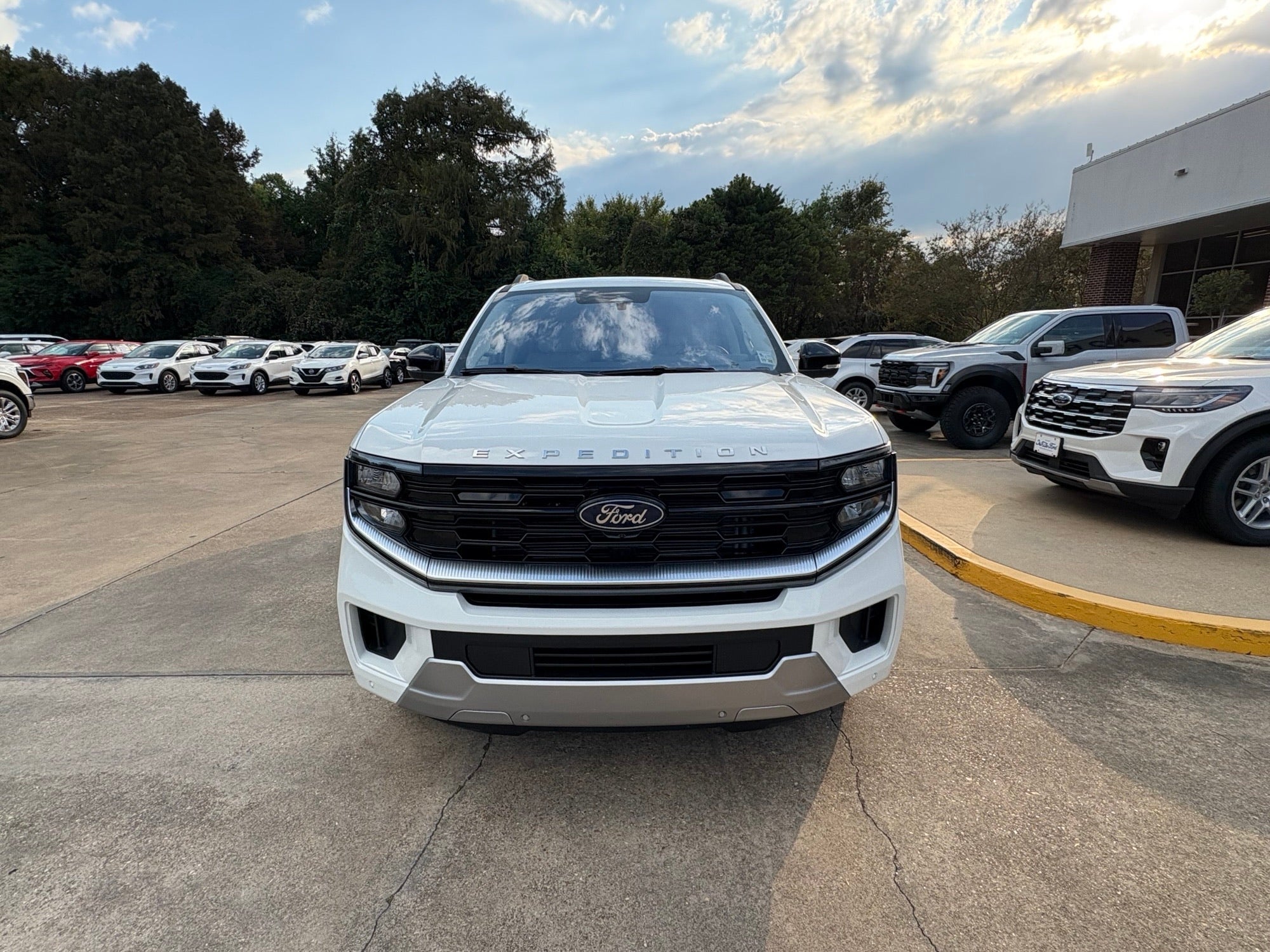 2025 Ford Expedition Platinum® MAX