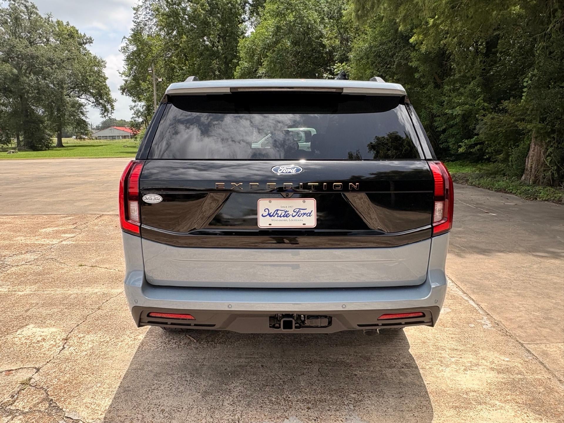 2027 Ford Expedition Active