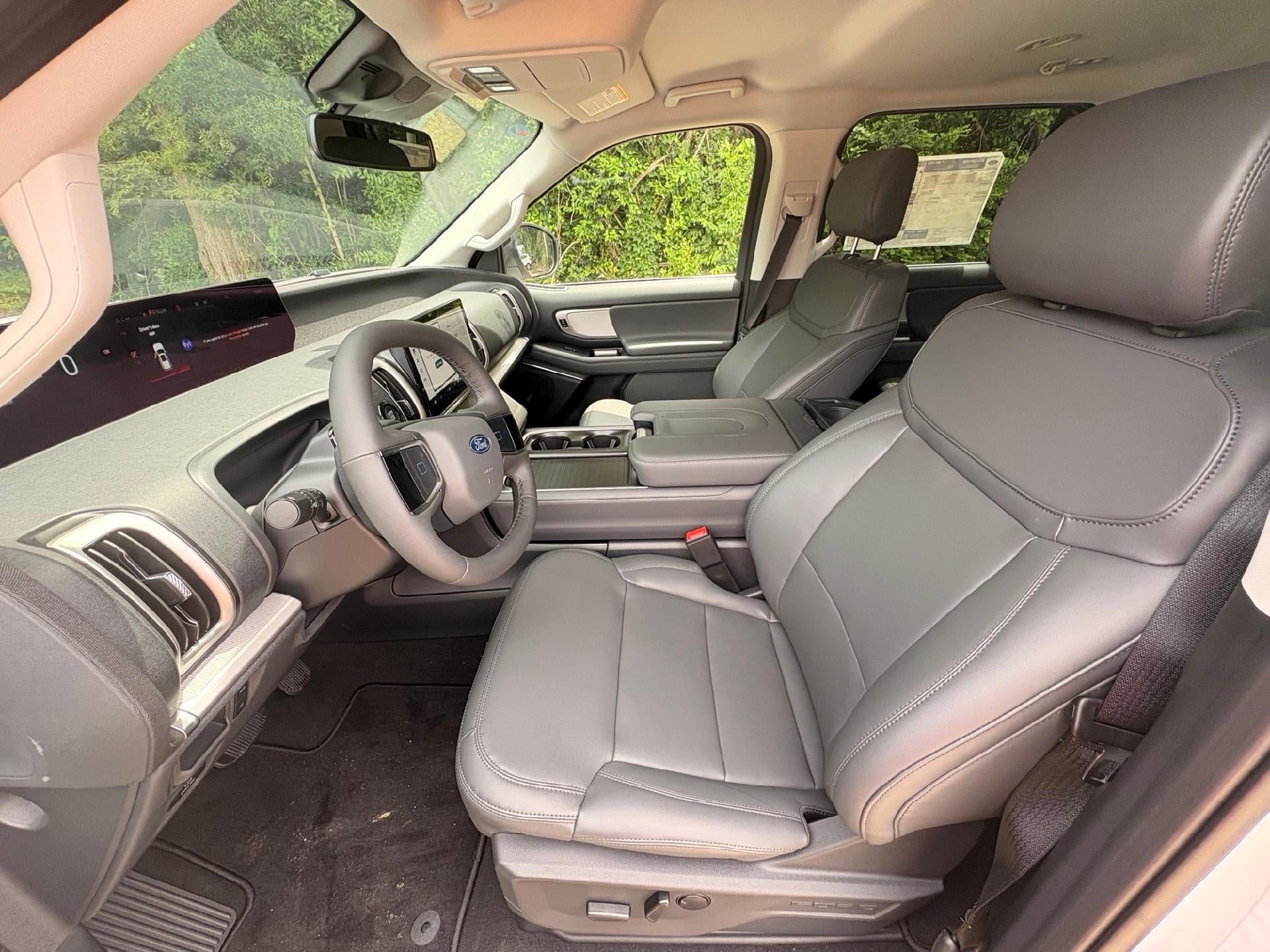 2026 Ford Expedition Active