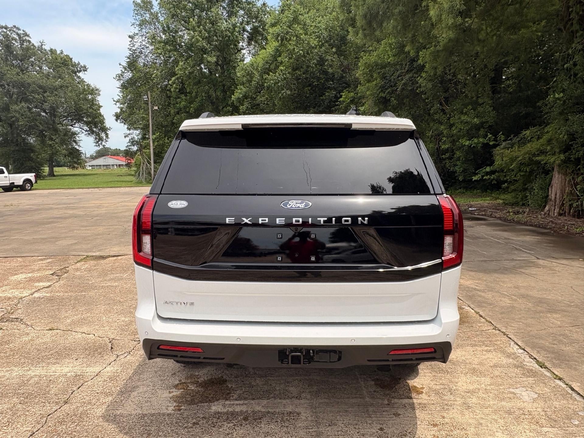 2026 Ford Expedition Active