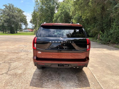 2027 Ford Expedition Active