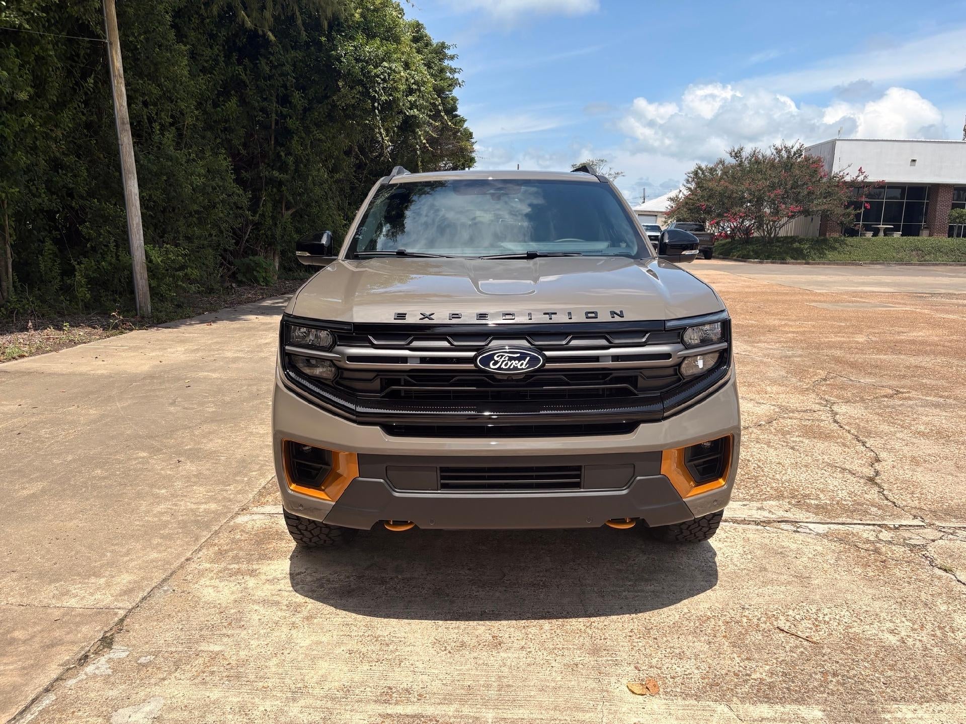 2027 Ford Expedition Tremor®