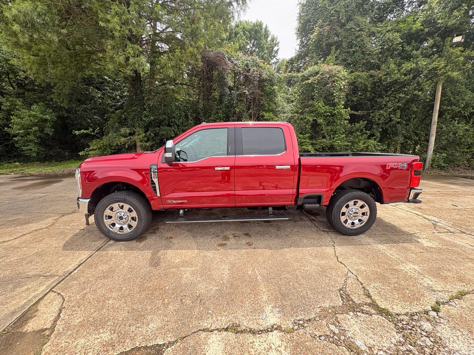 2026 Ford Super Duty F-250® Lariat®
