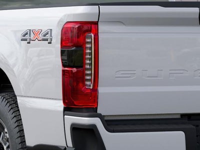 2027 Ford Super Duty F350 4X4CREW/CS