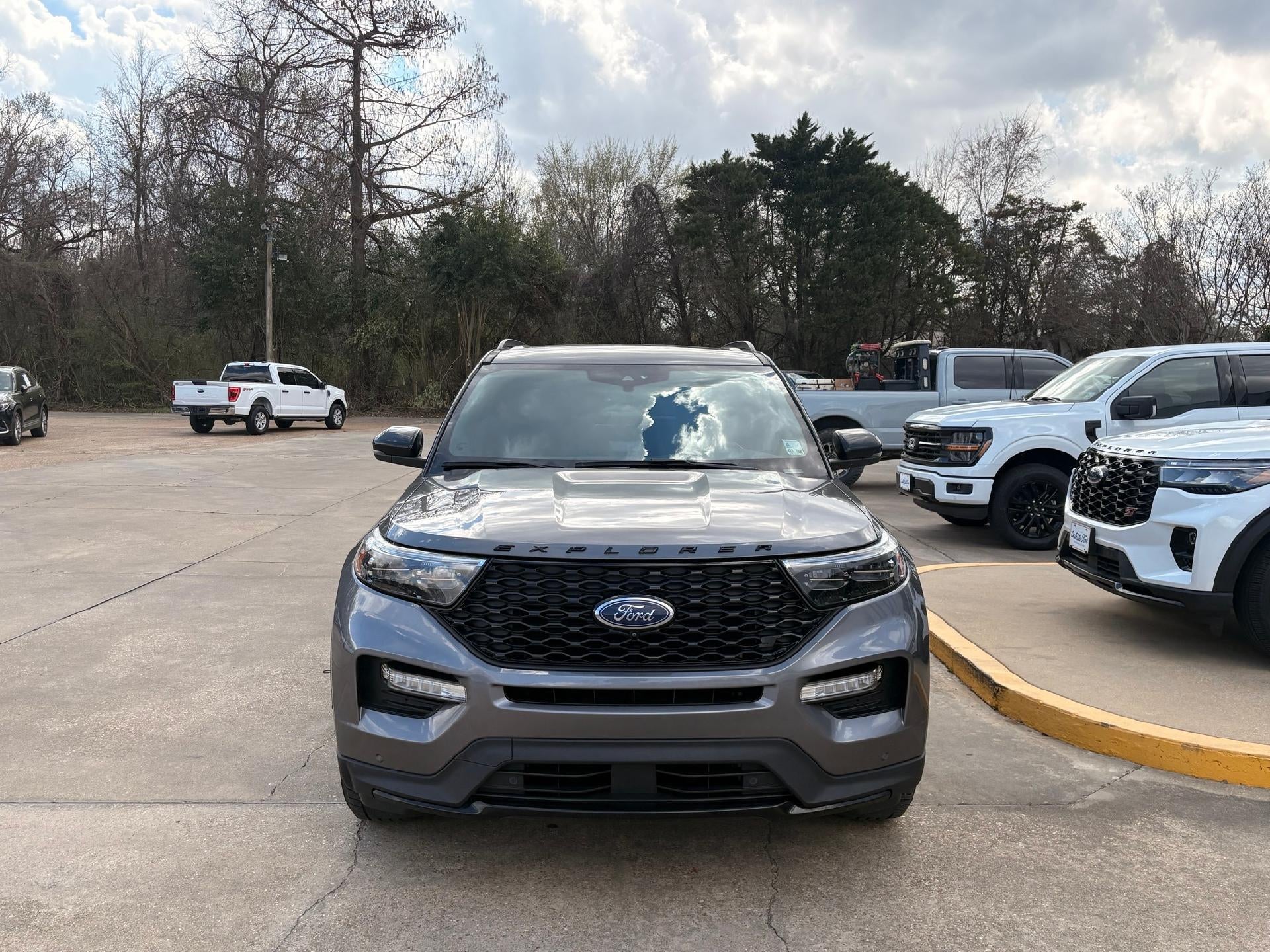 2021 Ford Explorer ST 4WD