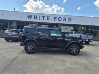 2022 Ford Bronco Base 4 Door 4x4