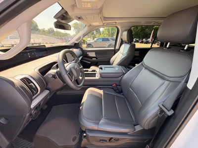 2025 Ford Expedition Max Active 4x4