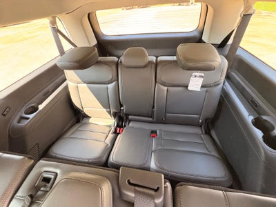 2025 Ford Expedition Max Active 4x4