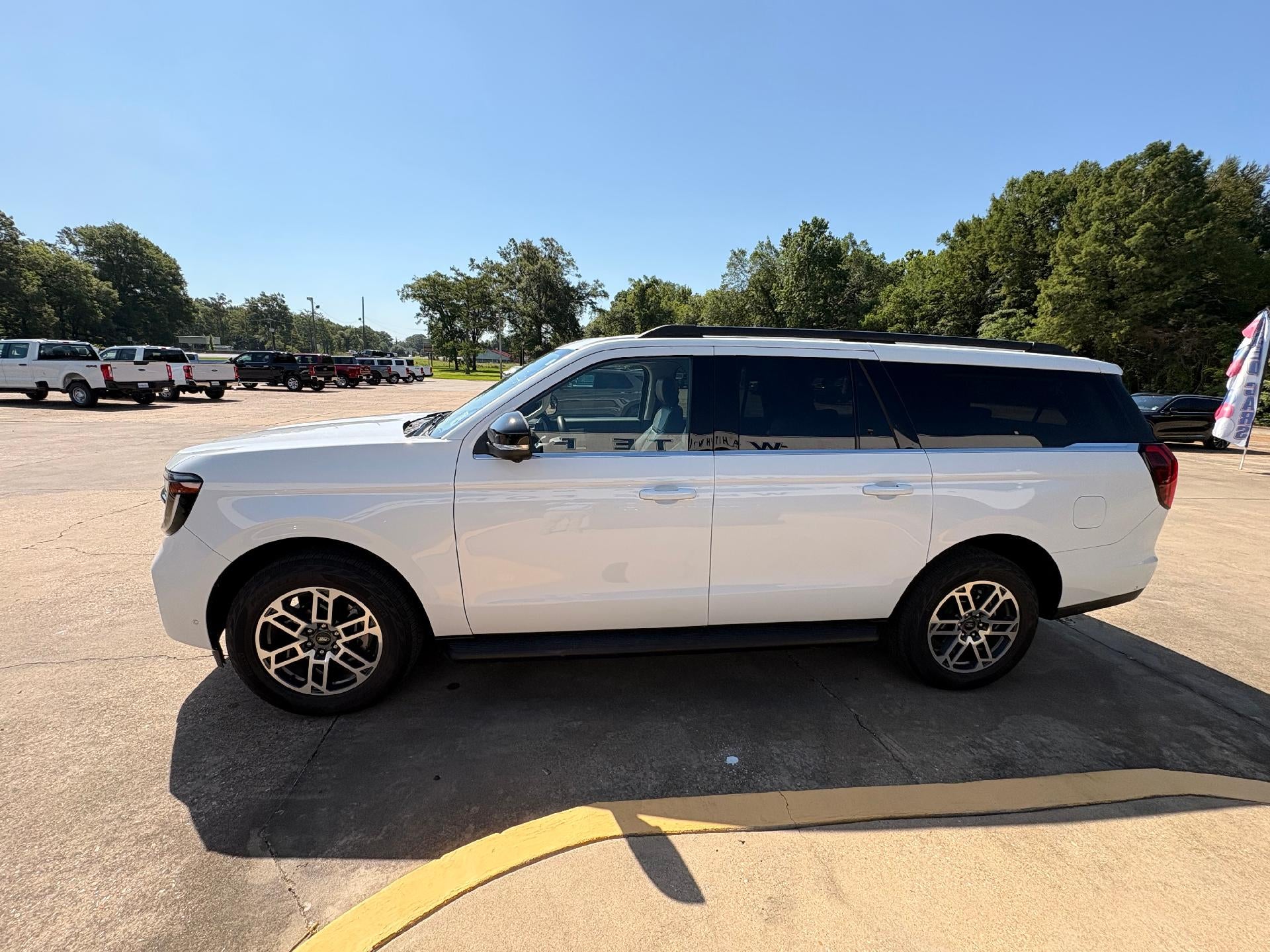 2025 Ford Expedition Max Active 4x4