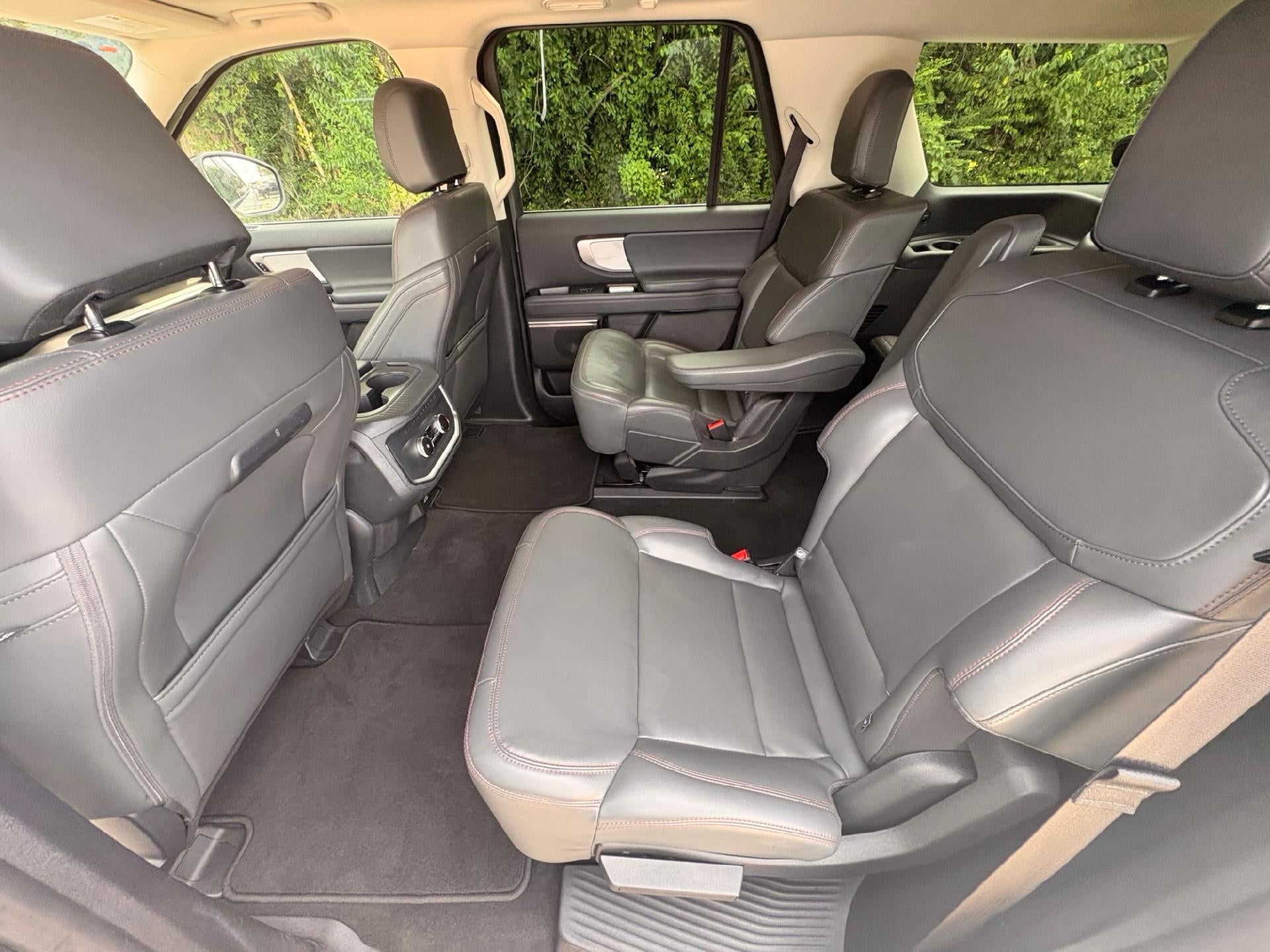 2025 Ford Expedition Active 4x4