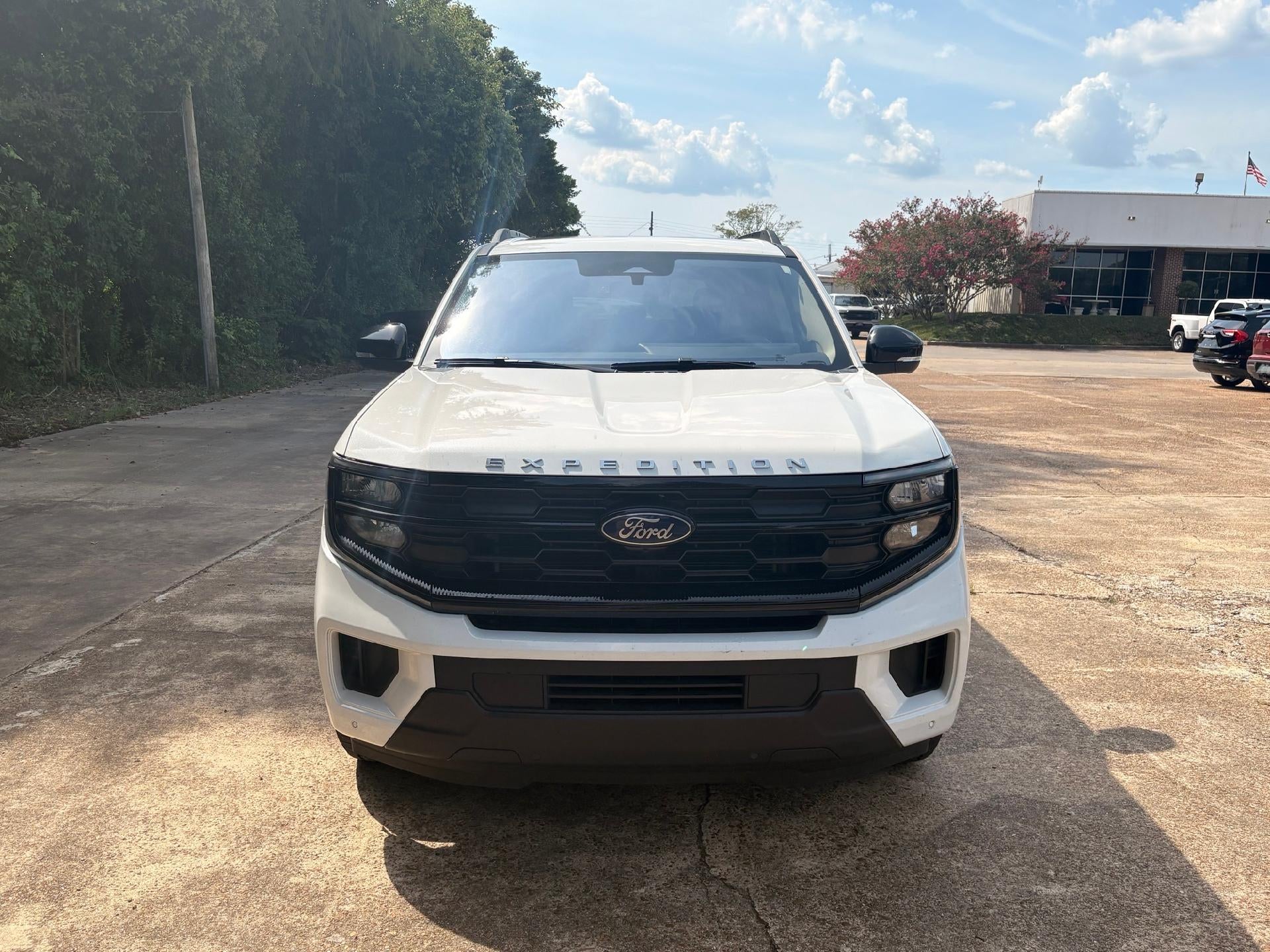 2025 Ford Expedition Active 4x4