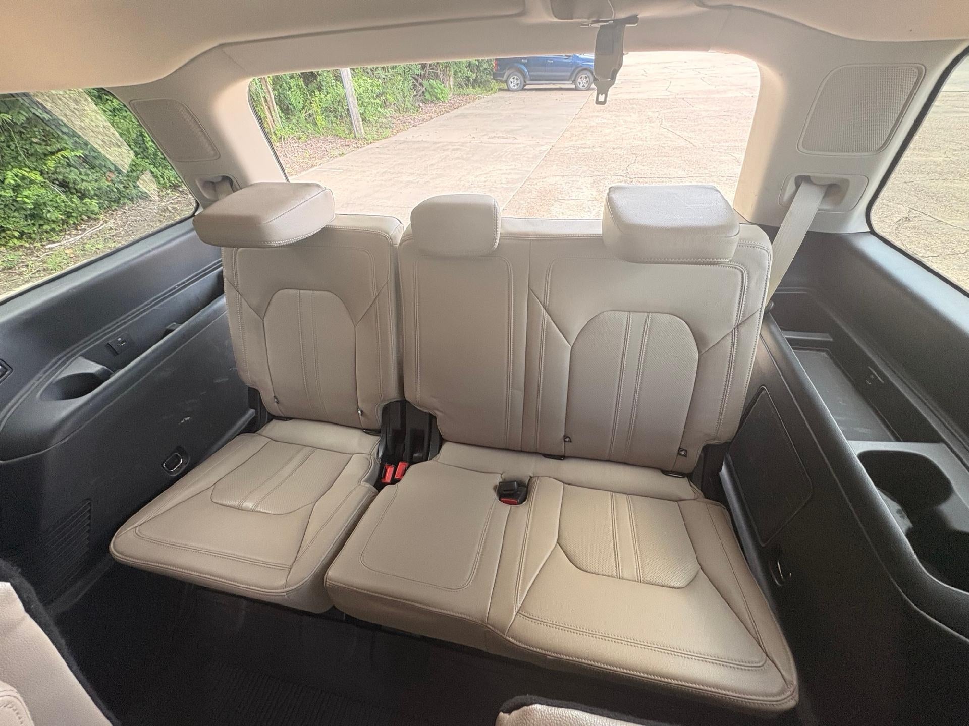 2023 Ford Expedition Limited 4x2