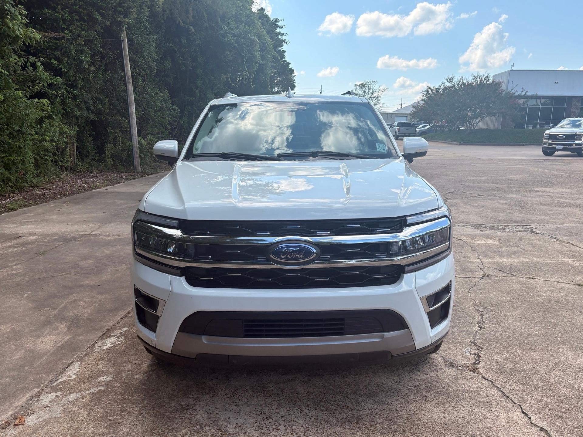 2023 Ford Expedition Limited 4x2