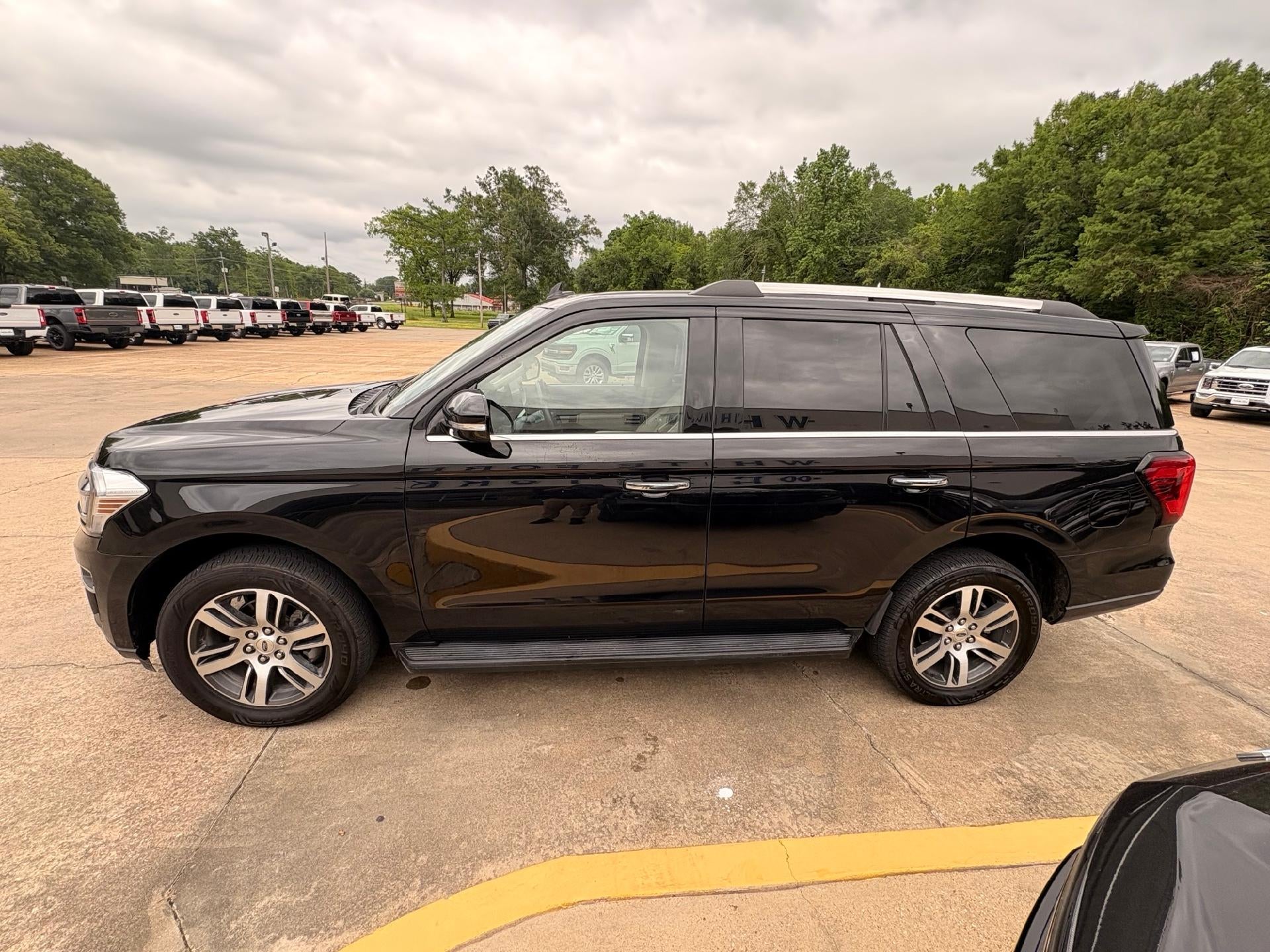 2024 Ford Expedition Limited 4x2