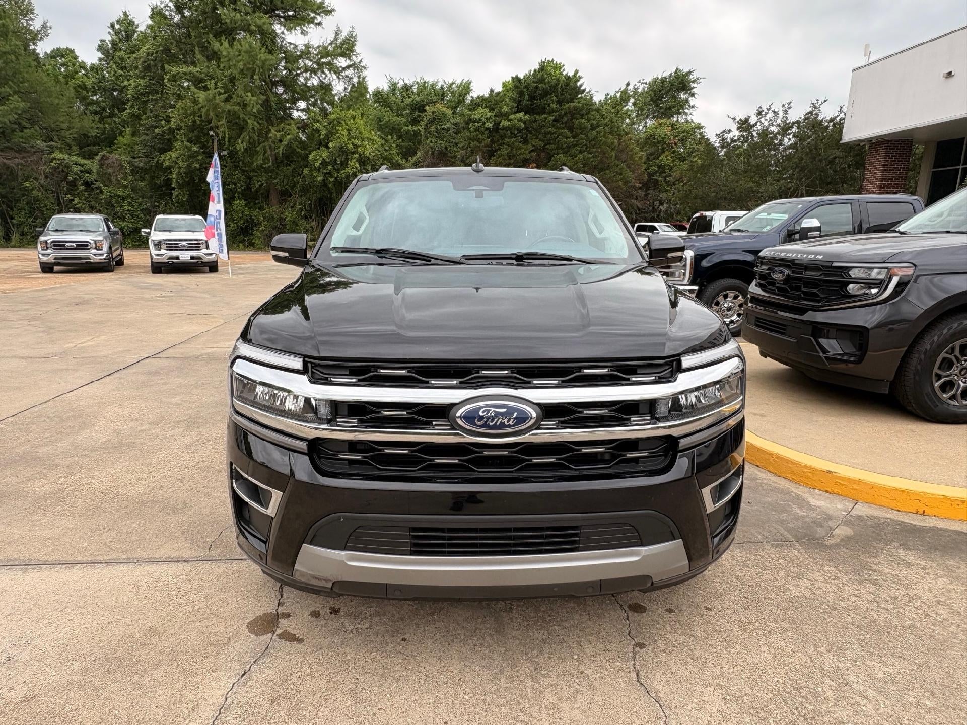 2024 Ford Expedition Limited 4x2