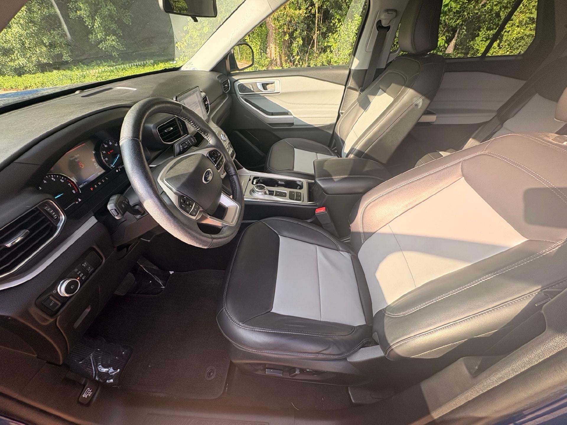 2022 Ford Explorer ATLAS XLT SPORT