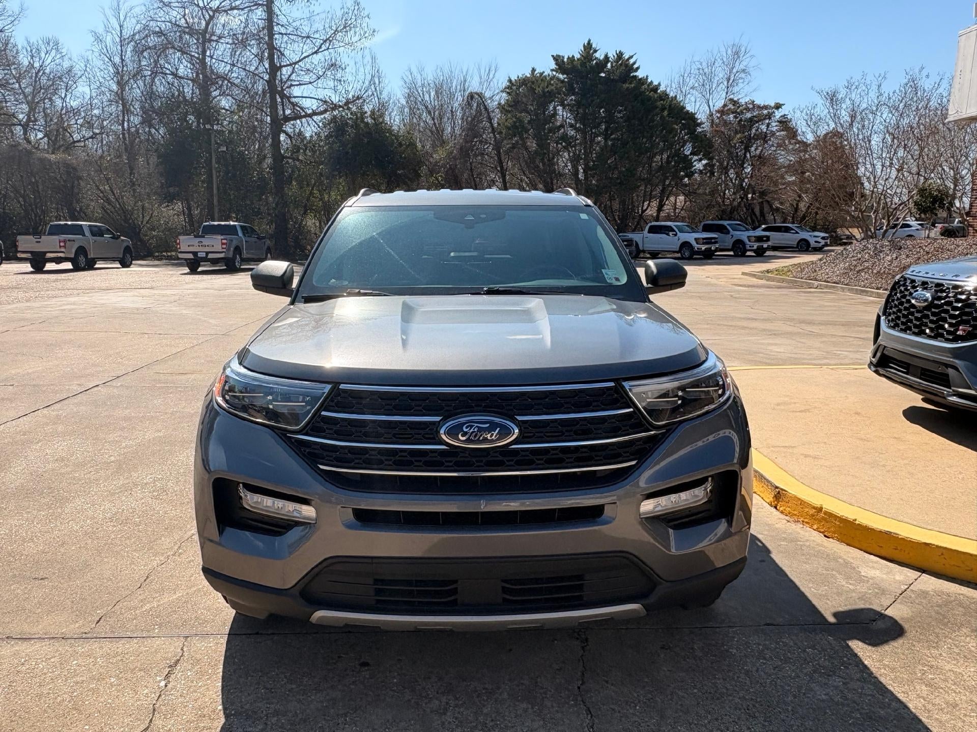 2021 Ford Explorer XLT RWD