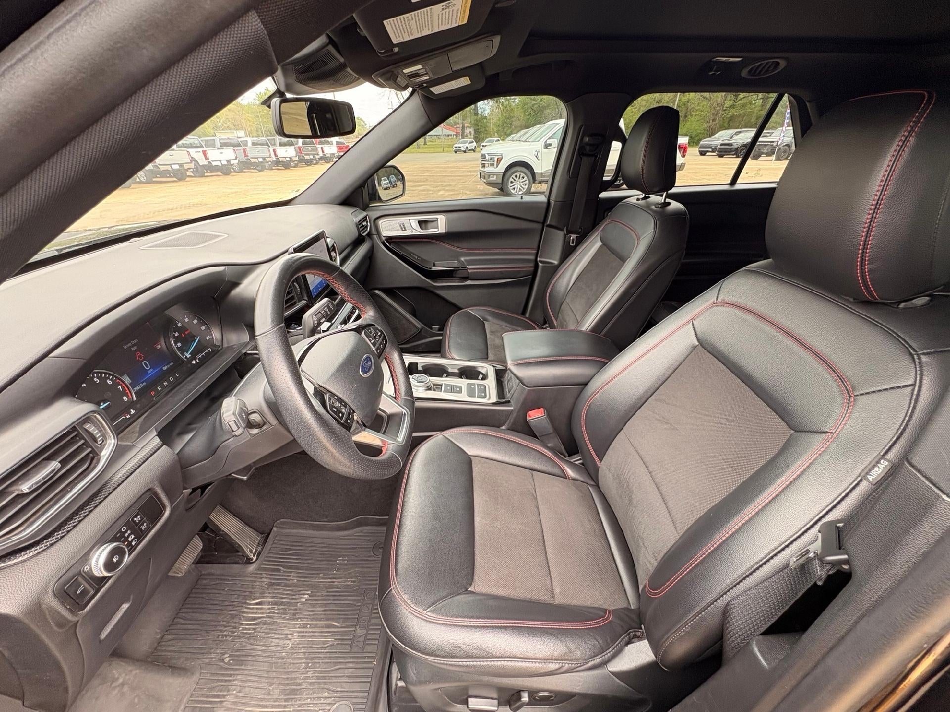 2023 Ford Explorer ST-Line RWD