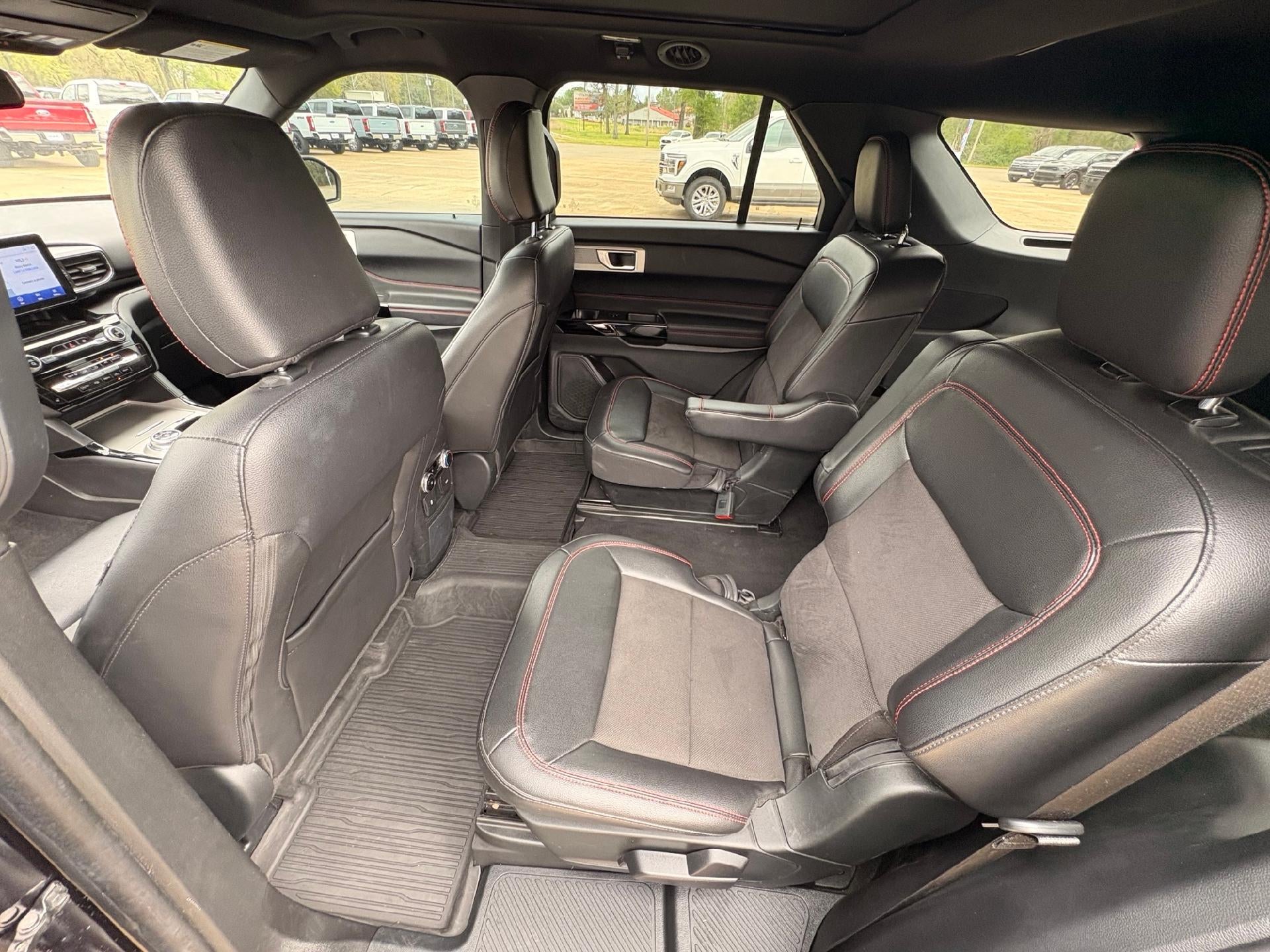 2023 Ford Explorer ST-Line RWD