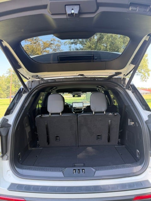 2025 Ford Explorer ST-Line RWD