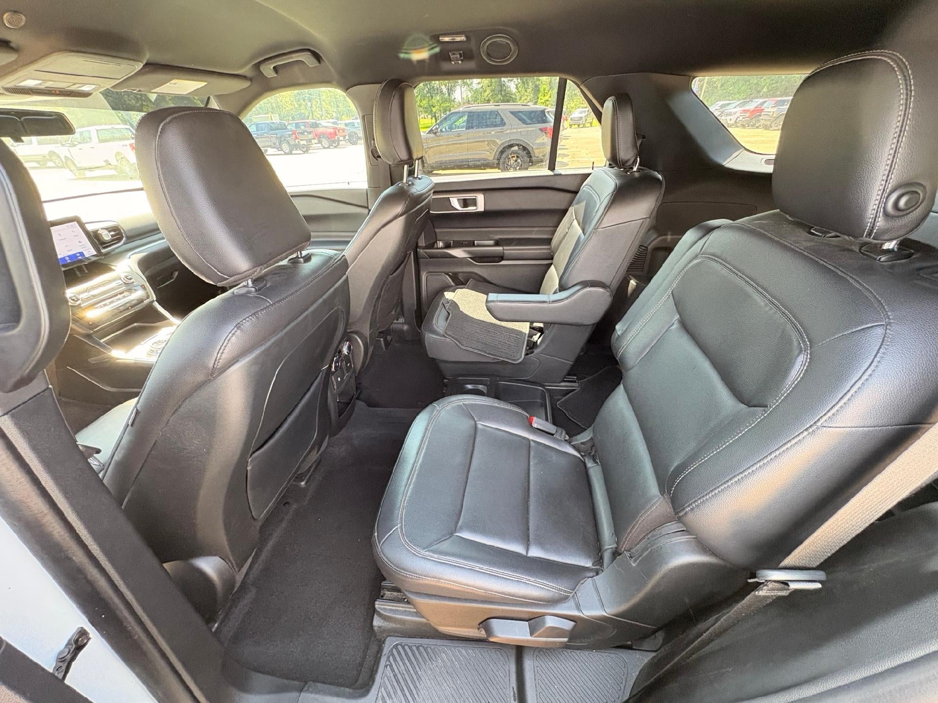2025 Ford Explorer ST-Line 4WD