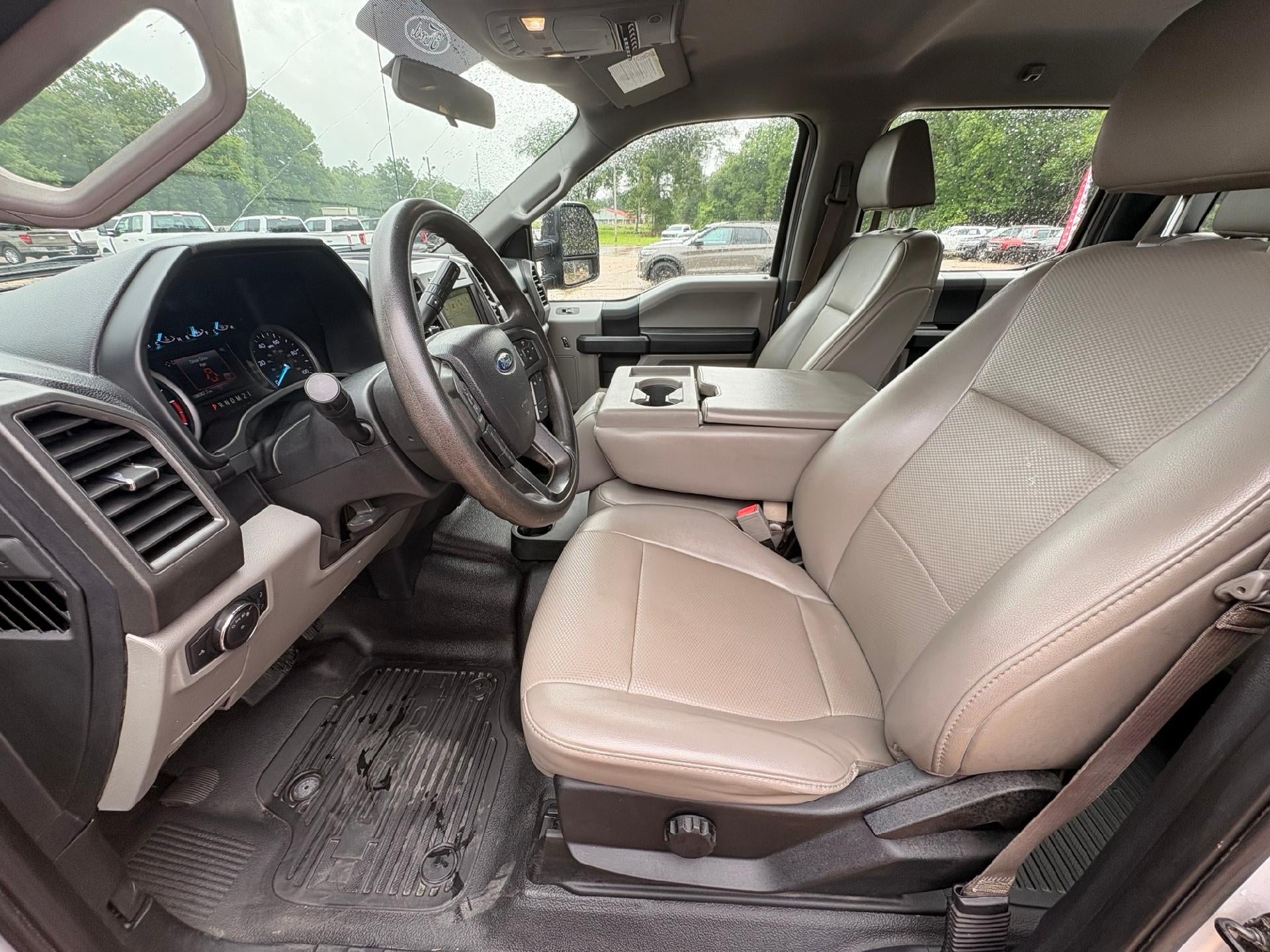 2019 Ford Super Duty F-250 SRW XL 4WD Crew Cab 6.75' Box