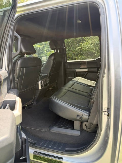 2022 Ford Super Duty F-250 SRW XL 4WD Crew Cab 6.75' Box