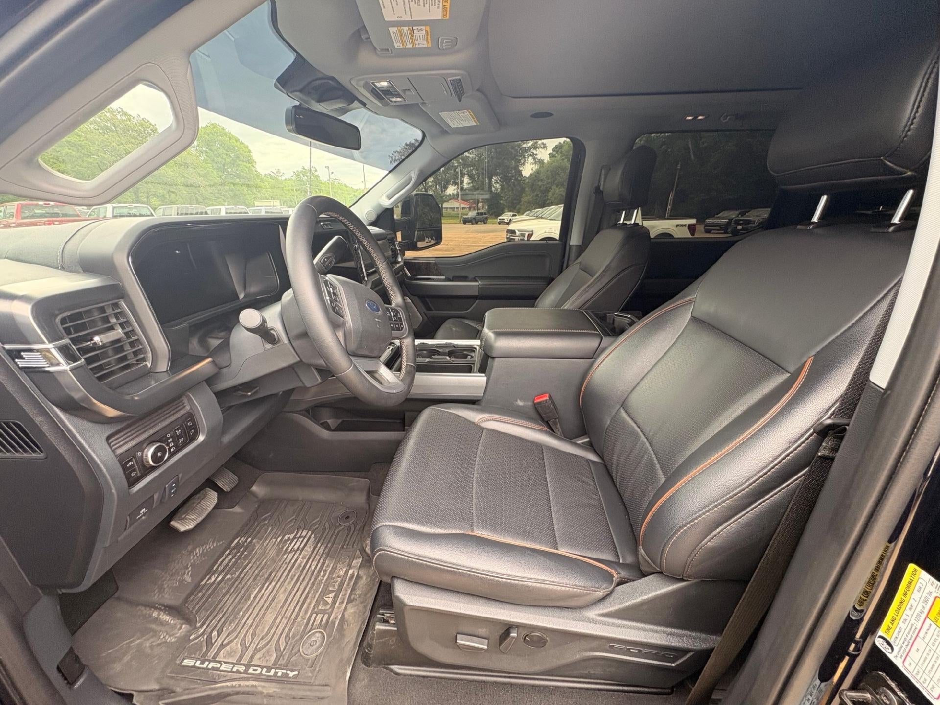 2025 Ford Super Duty F-250 SRW XL 4WD Crew Cab 6.75' Box