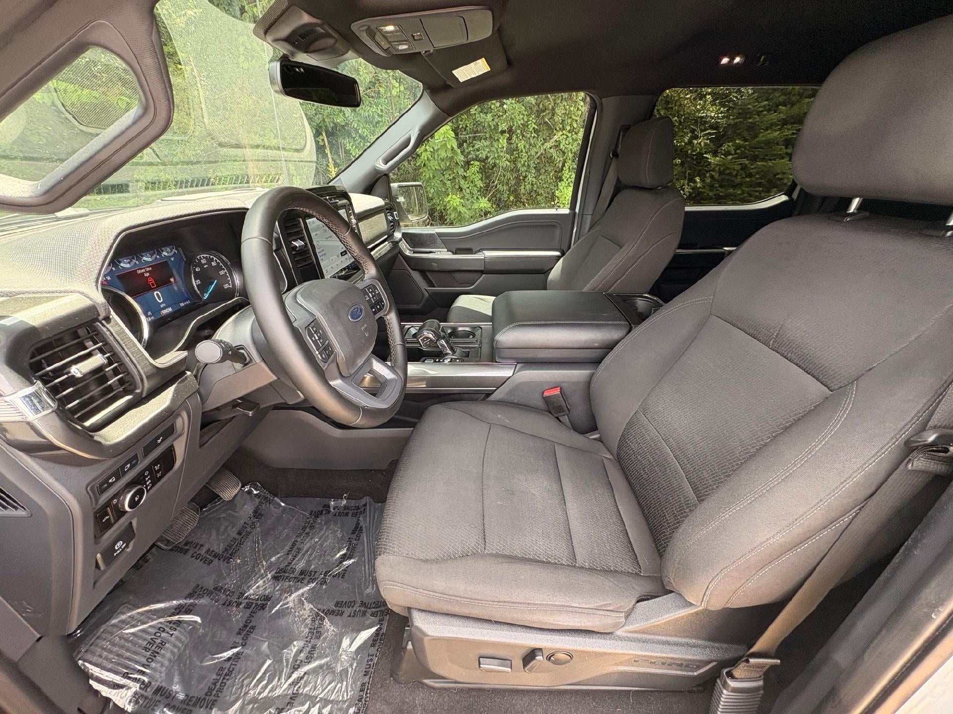 2023 Ford F-150 XL 2WD SuperCrew 5.5' Box