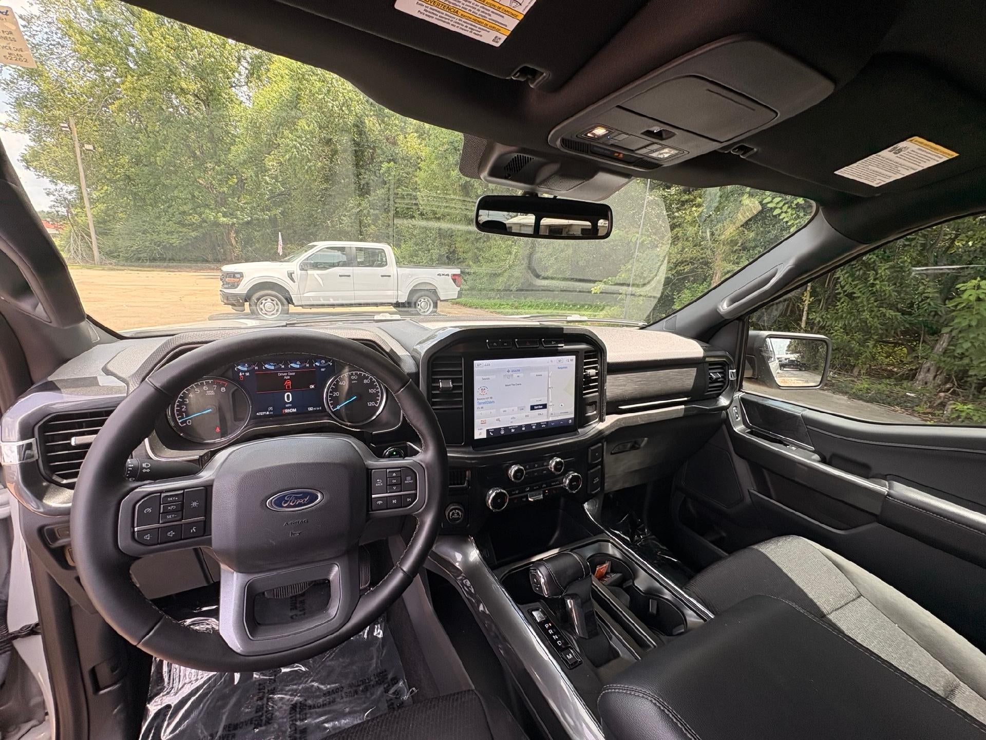 2023 Ford F-150 XL 2WD SuperCrew 5.5' Box