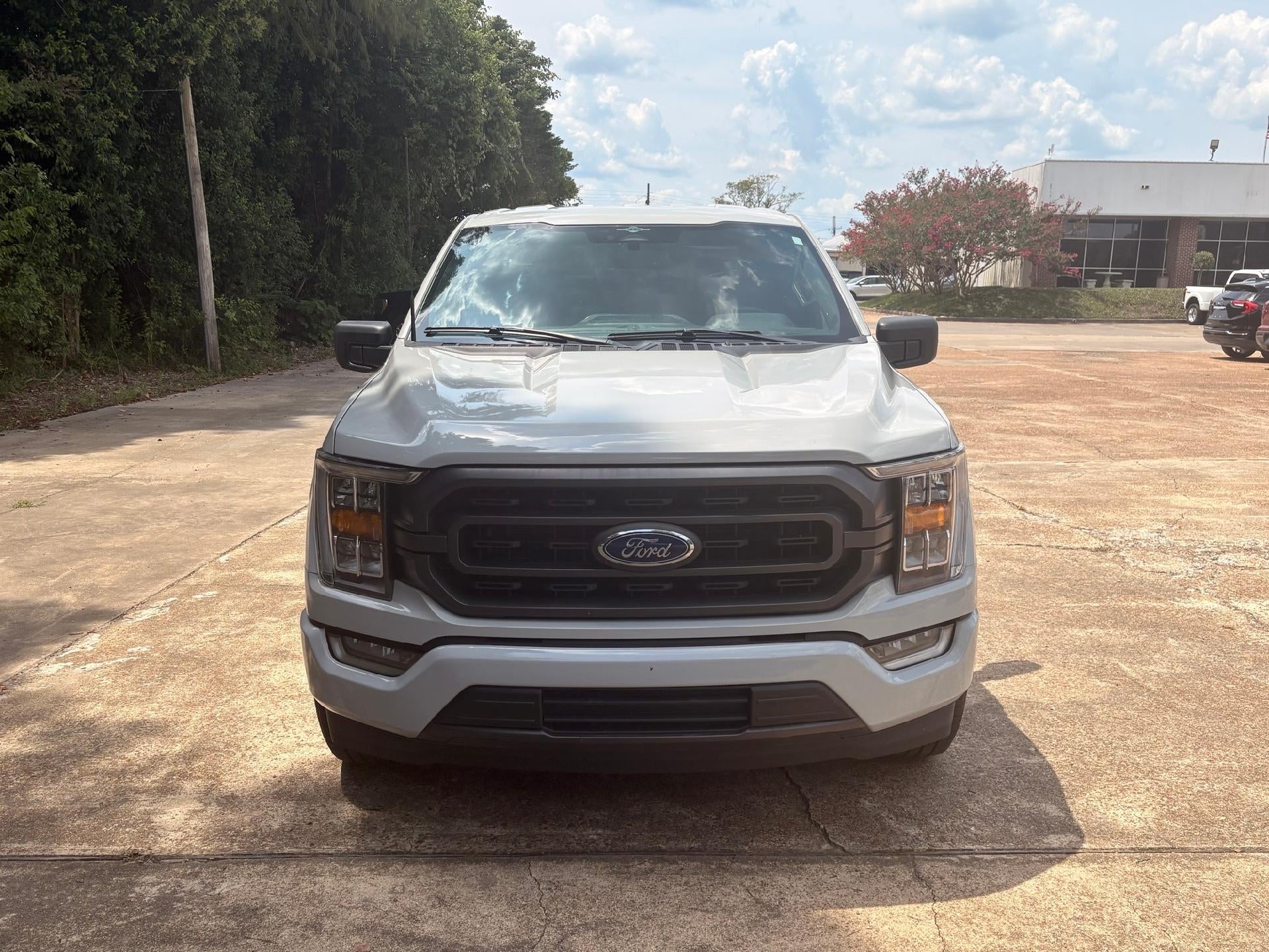 2023 Ford F-150 XL 2WD SuperCrew 5.5' Box