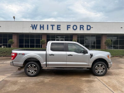 2022 Ford F-150 XL 4WD SuperCrew 5.5' Box