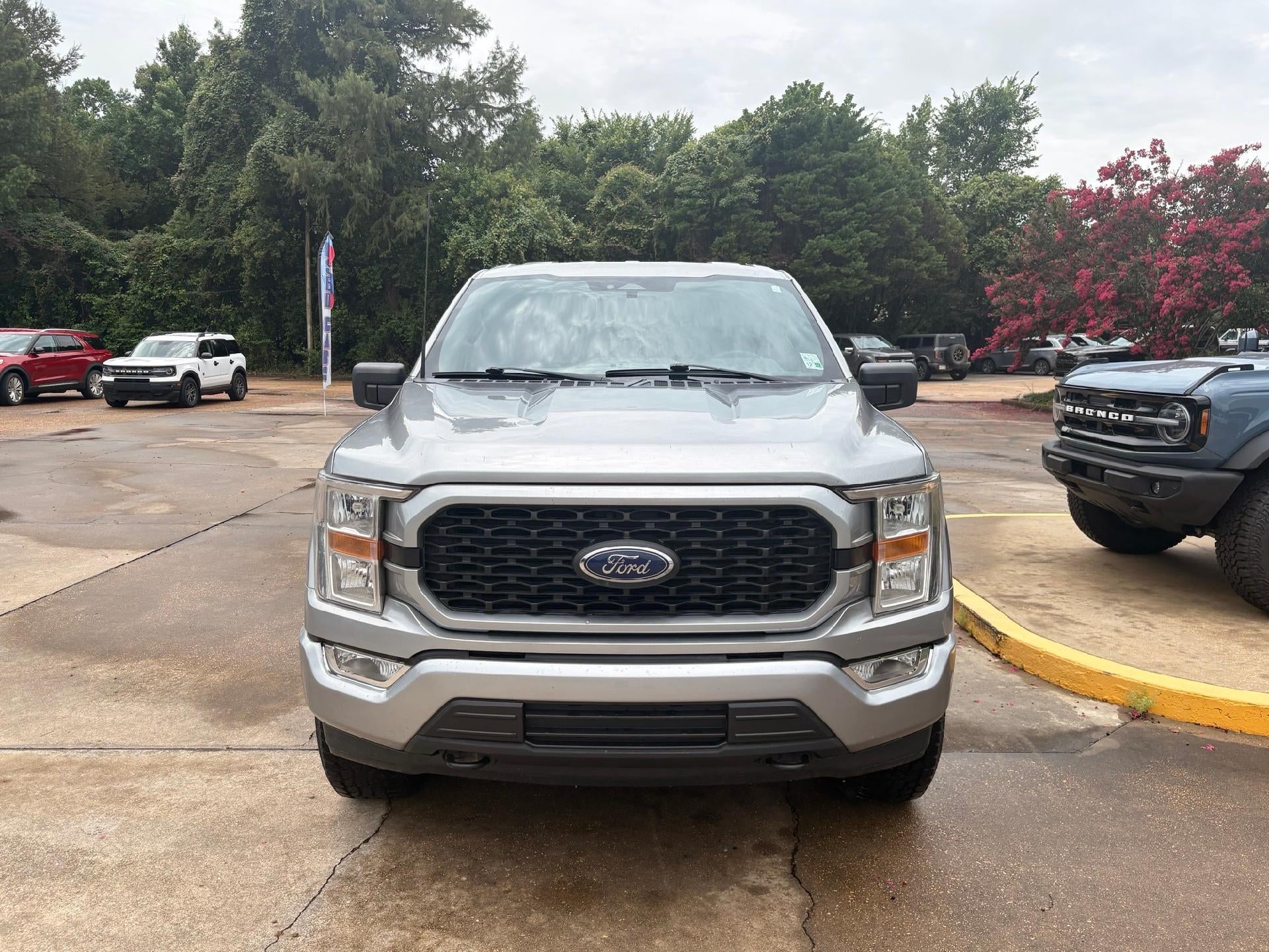 2022 Ford F-150 XL 4WD SuperCrew 5.5' Box