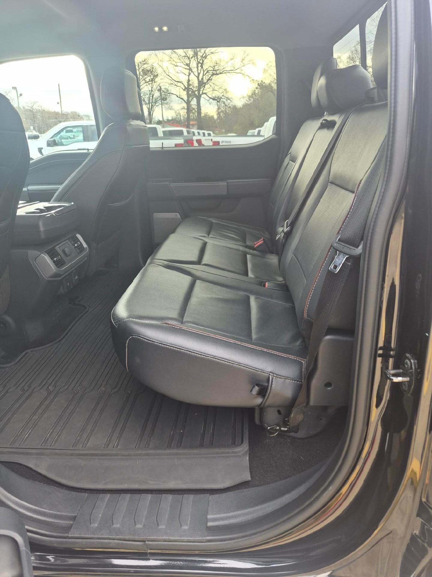 2022 Ford F-150 XL 4WD SuperCrew 5.5' Box