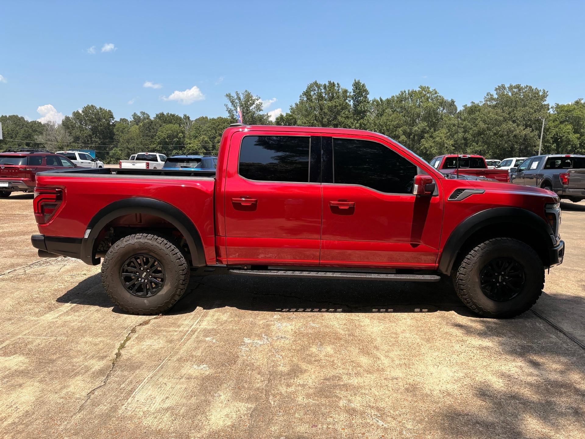 2025 Ford F-150 Raptor 4WD SuperCrew 5.5' Box