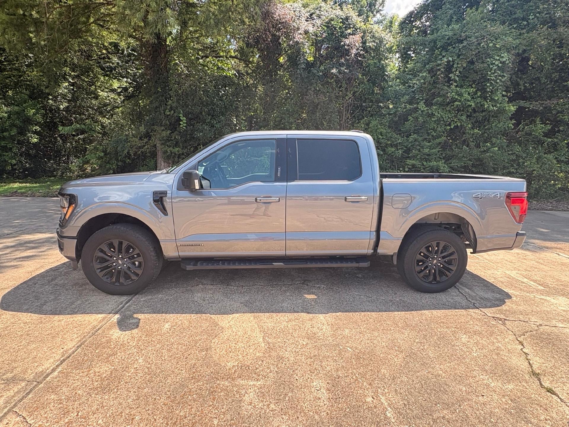 2024 Ford F-150 XLT 4WD Supercrew 5.5' Box