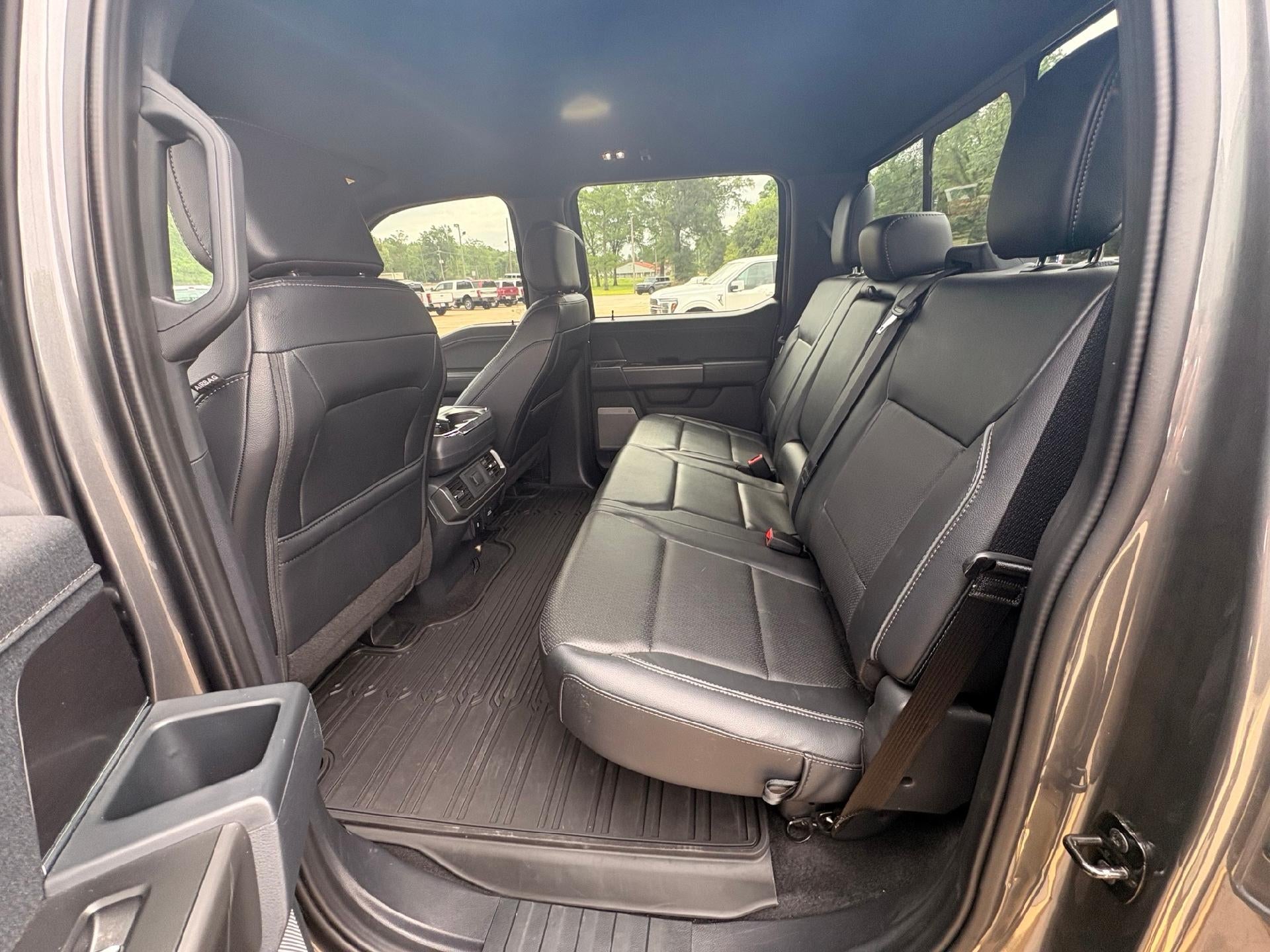 2025 Ford F-150 LARIAT 4WD SuperCrew 5.5' Box