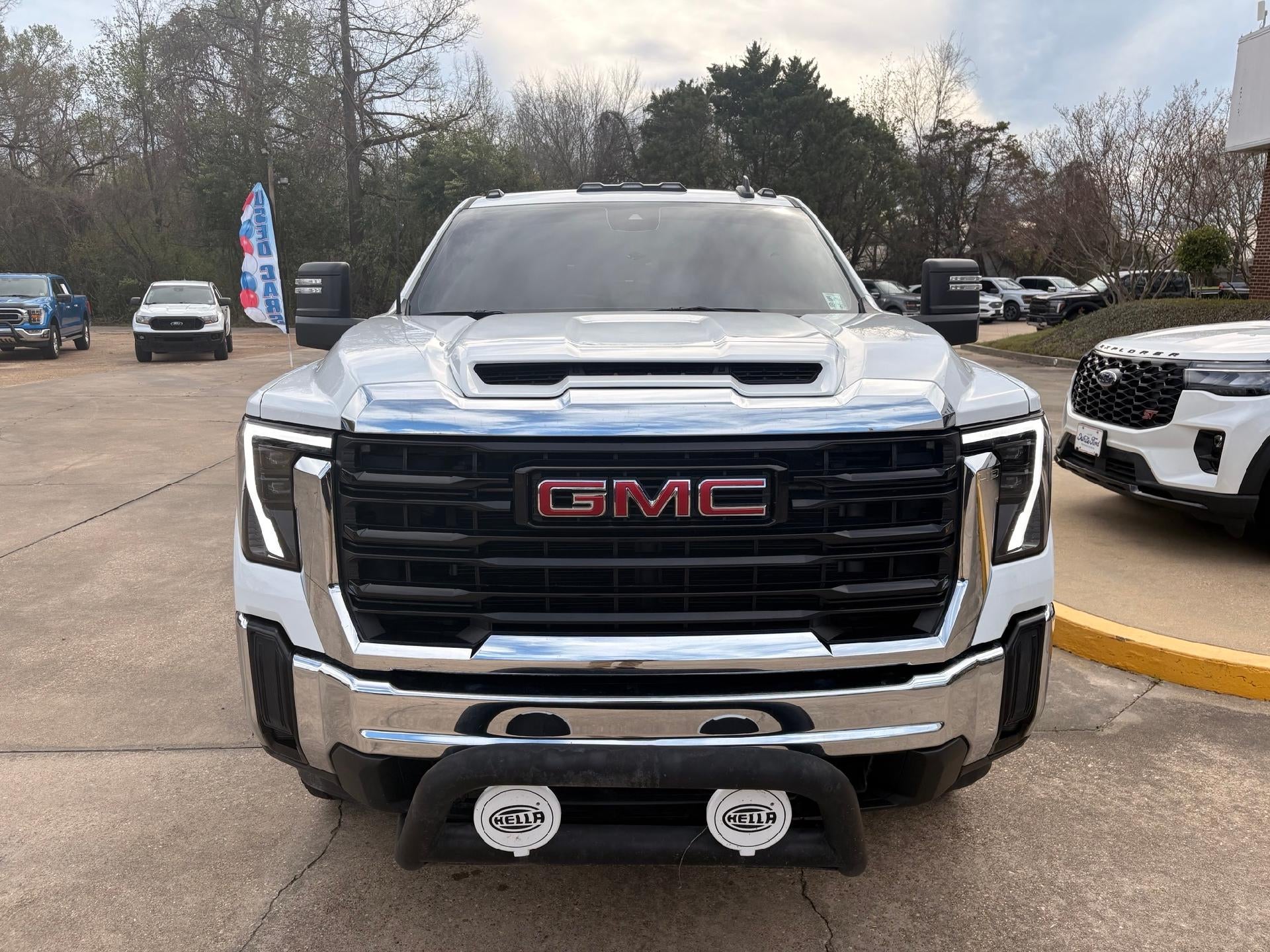 2024 GMC Sierra 2500 HD Crew Cab Standard Box 4-Wheel Drive Pro