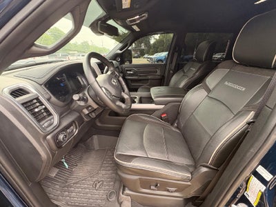 2024 RAM 3500 Laramie 4x4 Crew Cab 8' Box