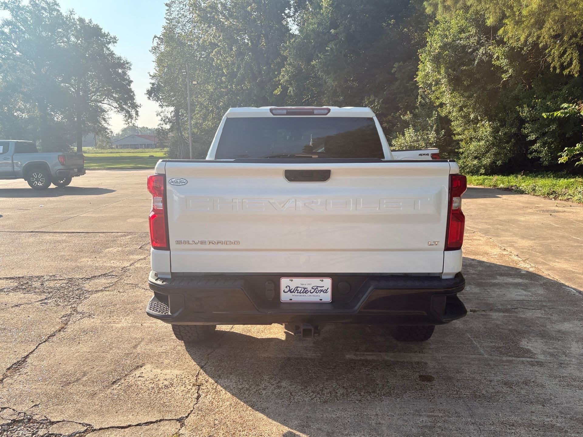 2022 Chevrolet Silverado 1500 Crew Cab Short Box 4-Wheel Drive LT Trail Boss
