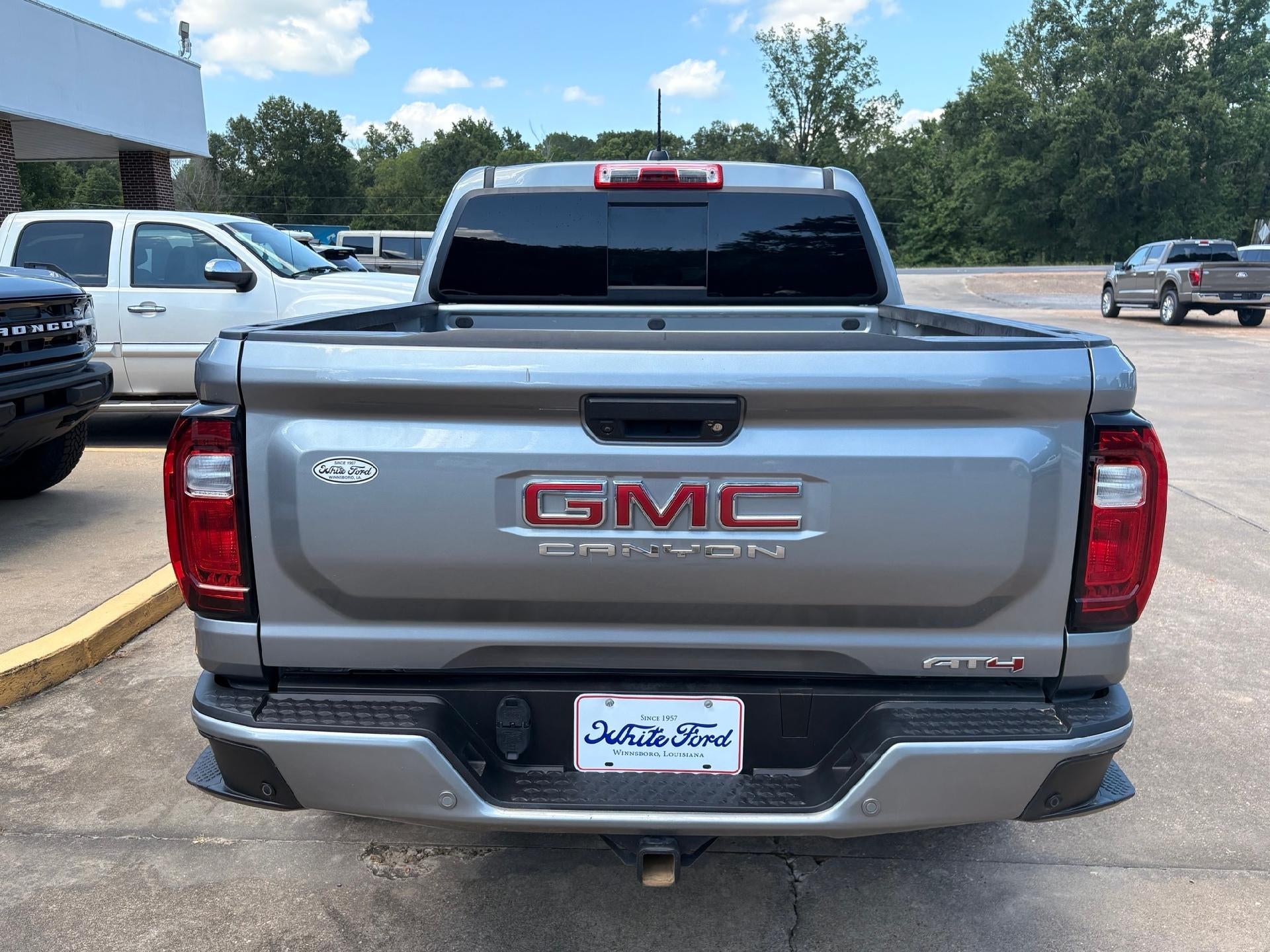2025 GMC Sierra 1500 Crew Cab Short Box 2-Wheel Drive SLT