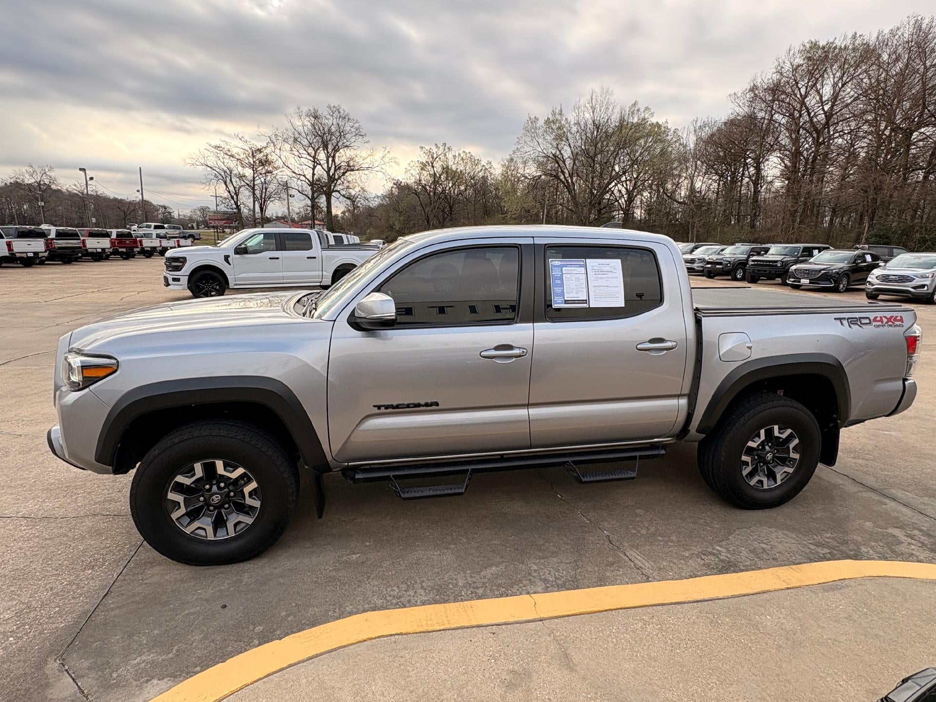 2021 Toyota Tacoma 4WD 4WD SR Double Cab 5' Bed V6 AT (GS)