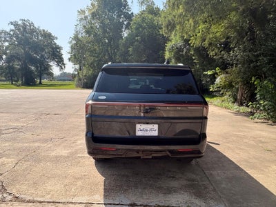 2026 Lincoln Navigator Premiere 4x4