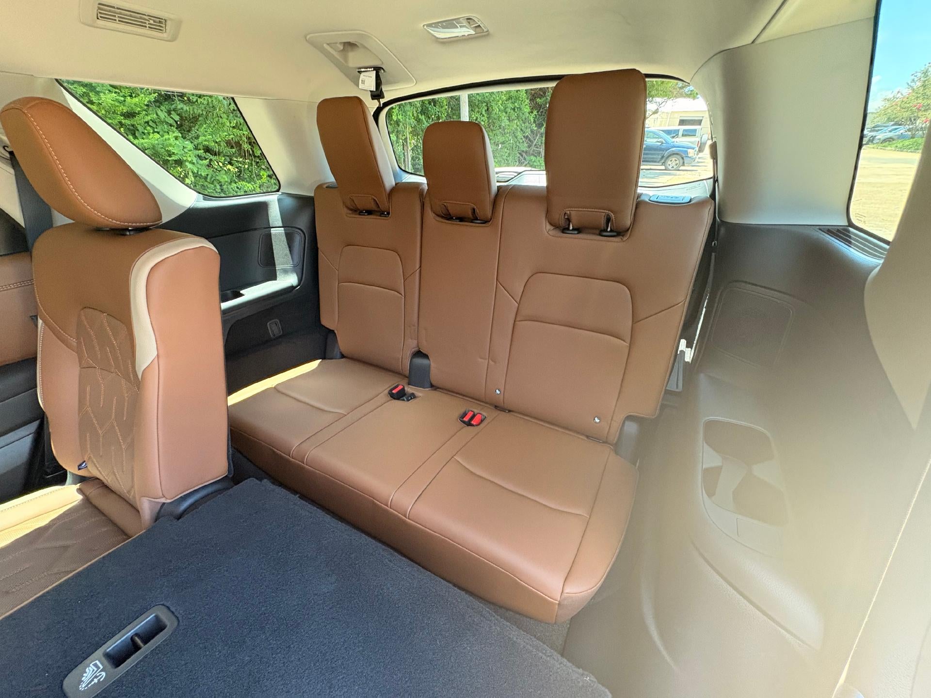 2026 Nissan Pathfinder Platinum 2WD