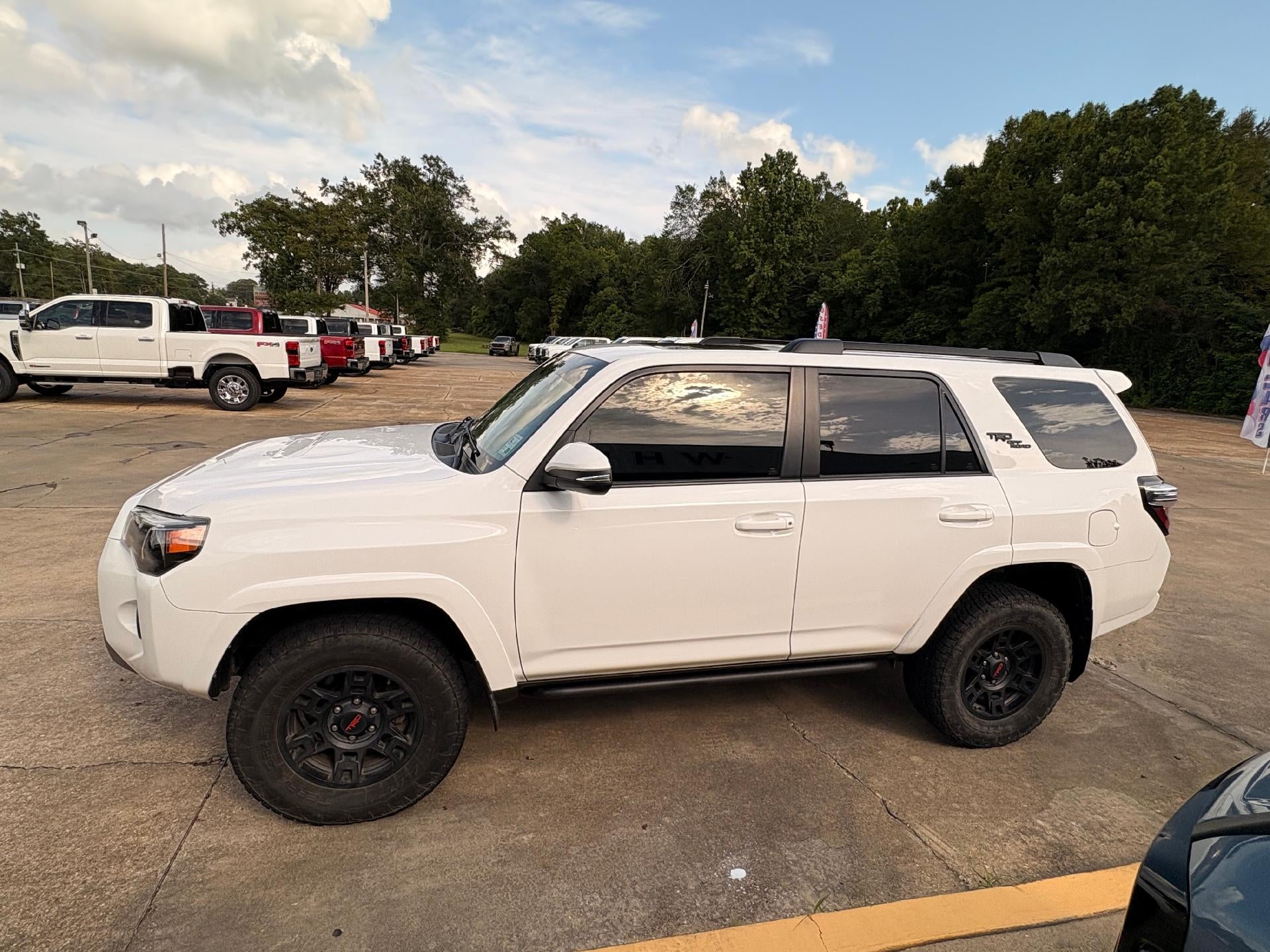 2019 Toyota 4Runner SR5 4WD (GS)