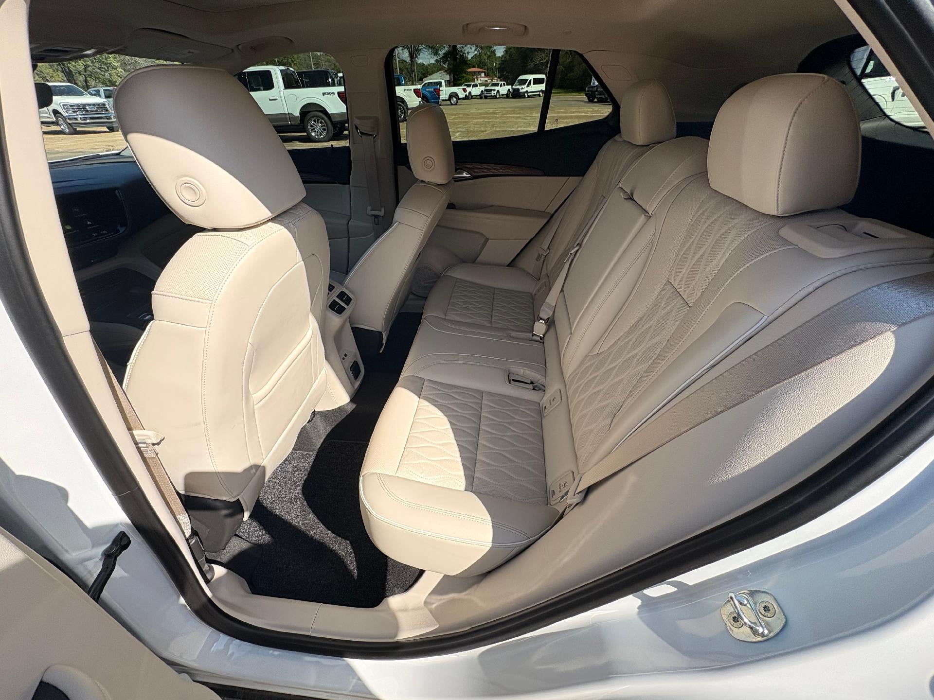 2022 Buick Envision FWD 4dr Avenir